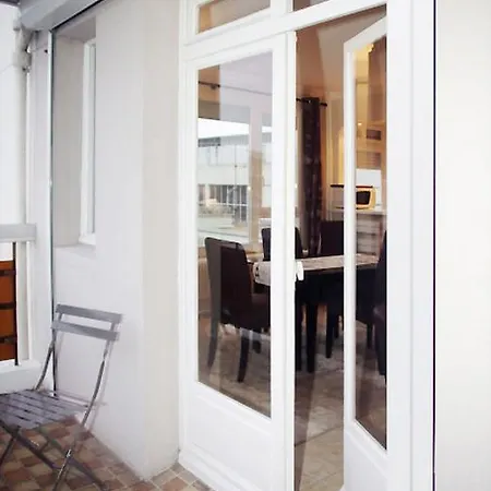 Batignolles - 4 Persons * Paris