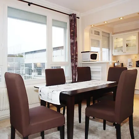Batignolles - 4 Persons Apartment